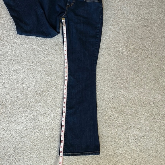 Levi’s Boot Cut 515 Womens Jeans - Picture 10 of 13